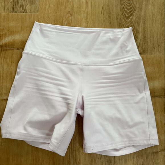 lululemon align 6” biker shorts - Picture 2 of 4